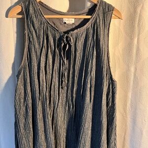Meadow Rue ( Anthropology) gray sleeveless blouse - tank top.